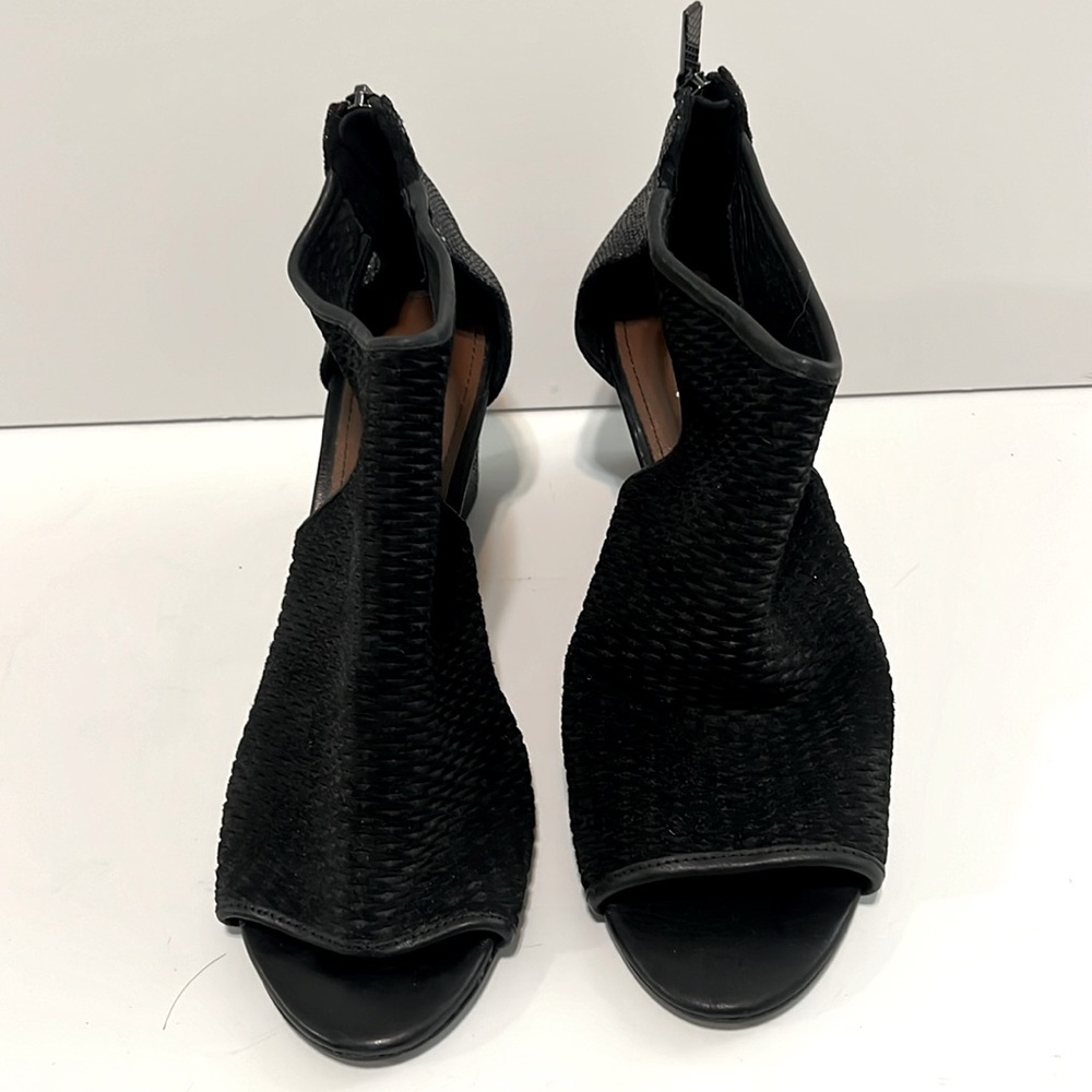 Donald J Pliner - Jace open toe bootie - women’s 10